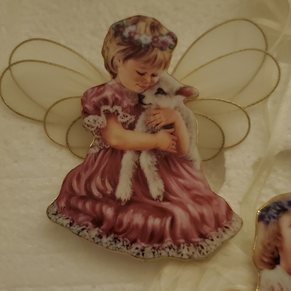 Heaven's Little Angels Ornament Collection - Picture 11 of 16